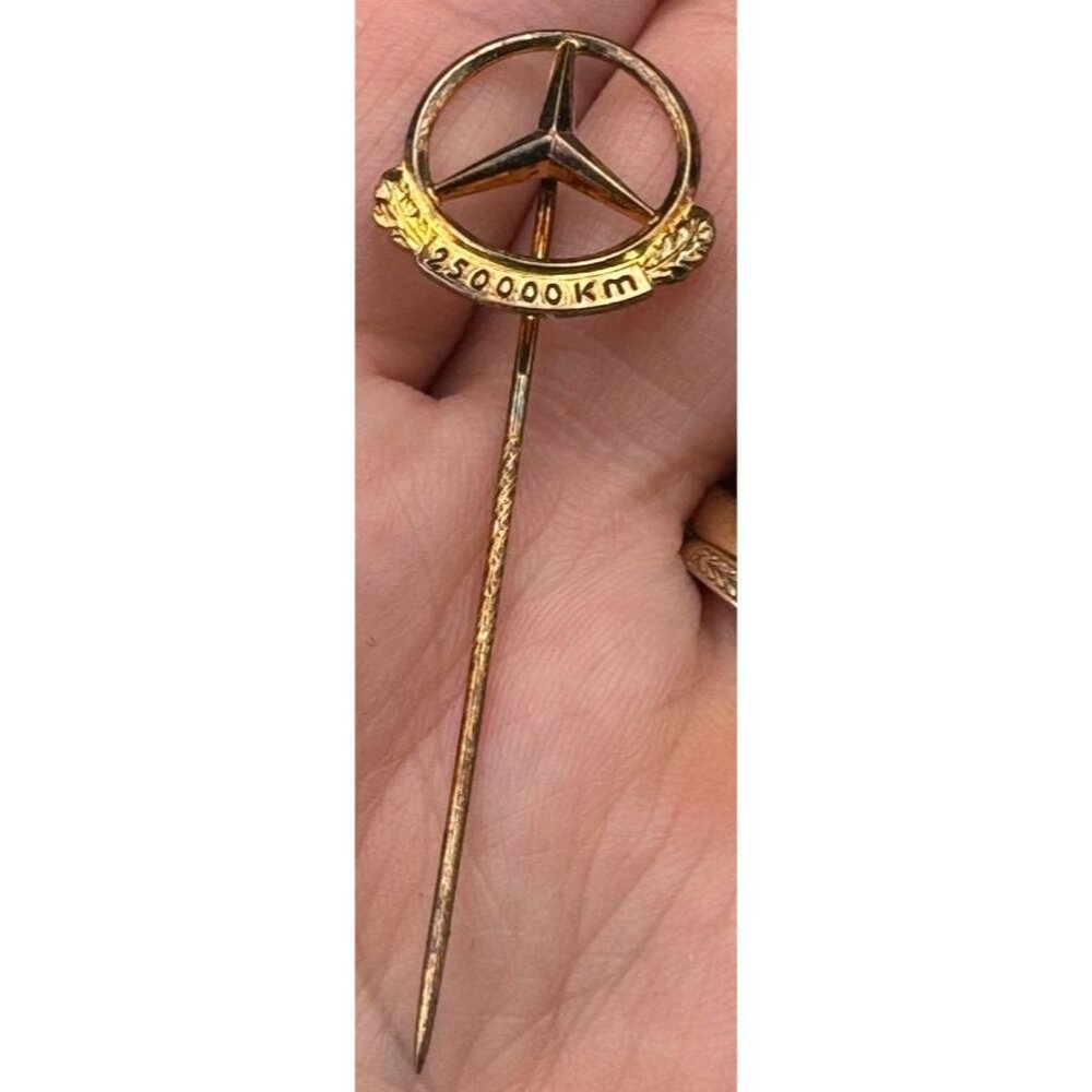 Vintage Mercedes-Benz 835 Silver with Gold Wash Stick Pin 250000 KM Milestone Co